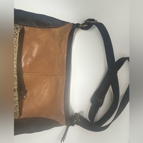 The Sak Iris Leather Snake Print Crossbody Boho Western Shoulder Bag - Picture 6 of 13